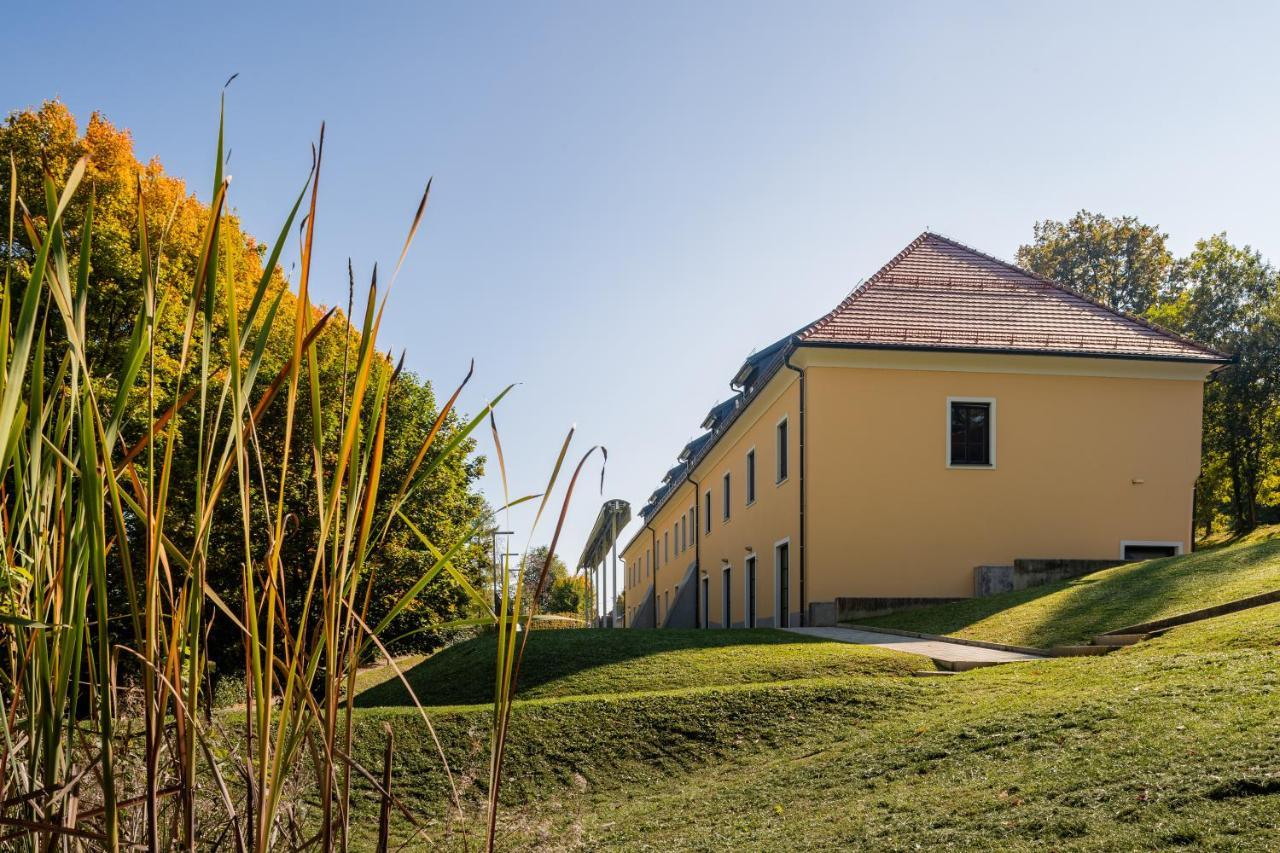 Dvorec Trebnik - Sobe Slovenske Konjice Zewnętrze zdjęcie