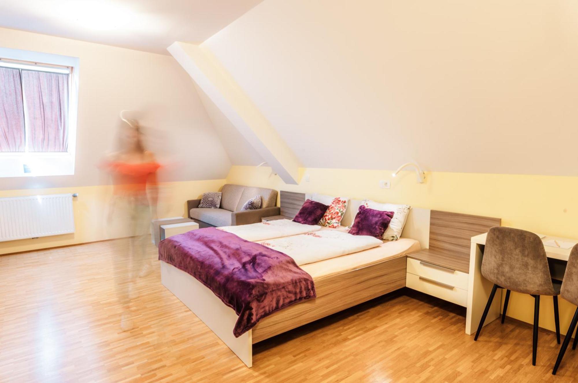 Dvorec Trebnik - Sobe Slovenske Konjice Zewnętrze zdjęcie