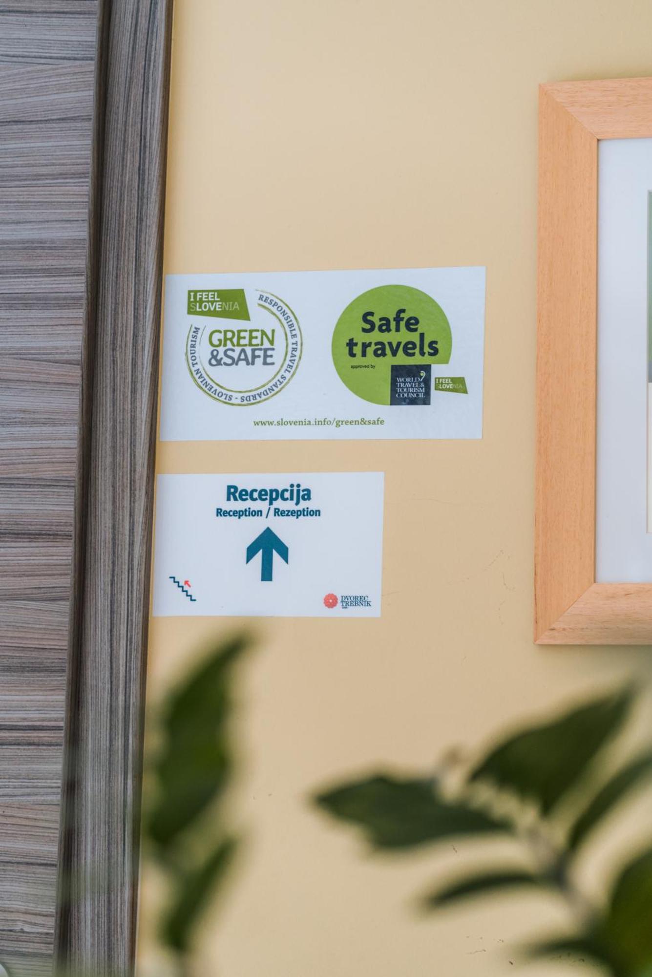 Dvorec Trebnik - Sobe Slovenske Konjice Zewnętrze zdjęcie