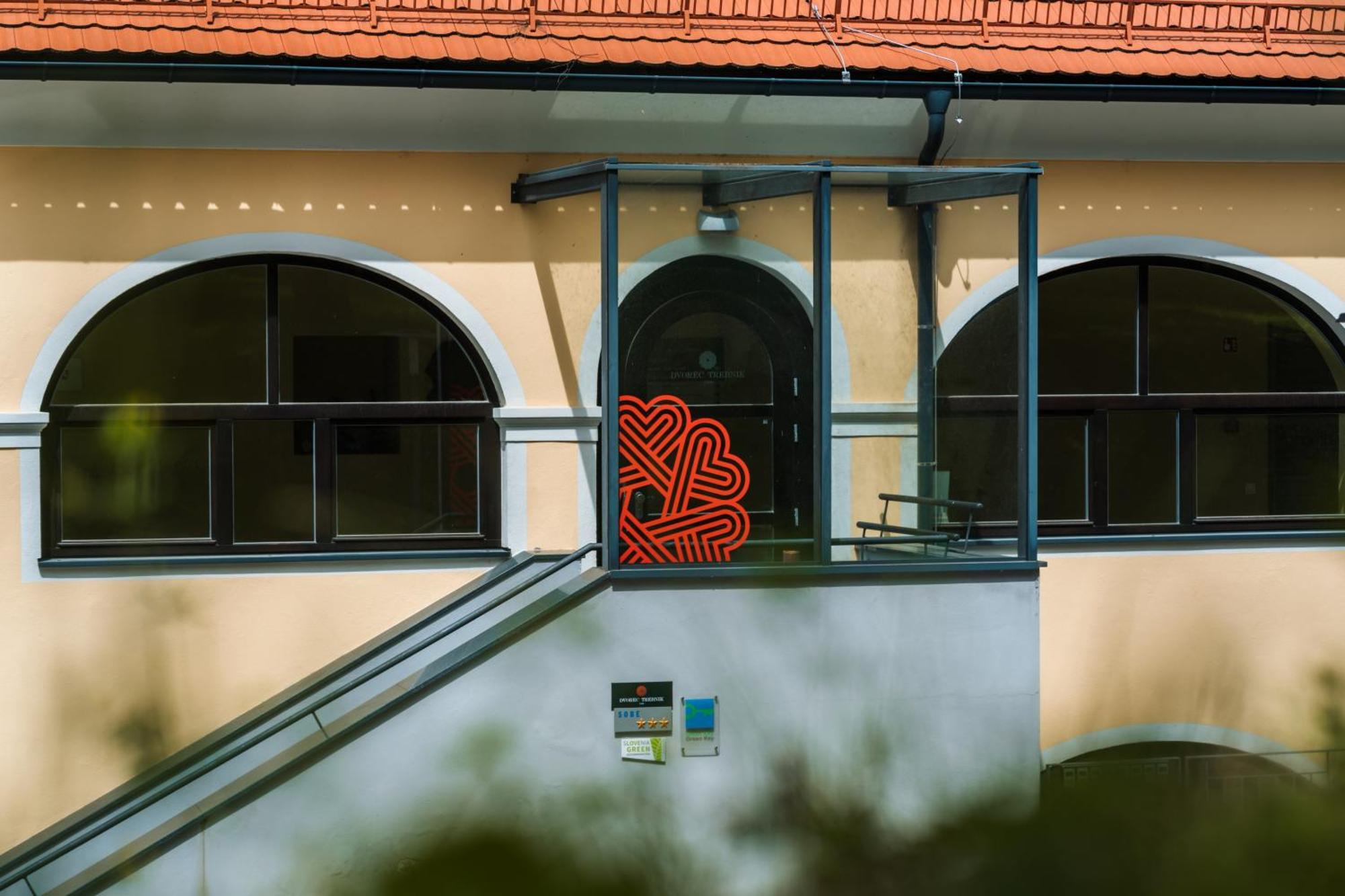 Dvorec Trebnik - Sobe Slovenske Konjice Zewnętrze zdjęcie